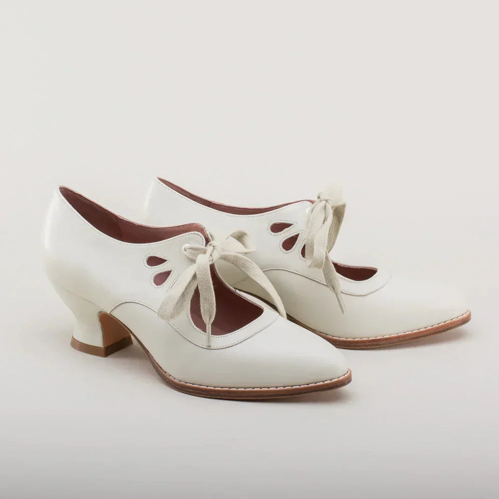Zapatos ortopédicos para mujer de ajuste regular, de cuero con tacón alto