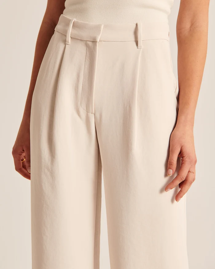 Calças ajustadas para senhora, corte regular, pernas largas, casual, primavera