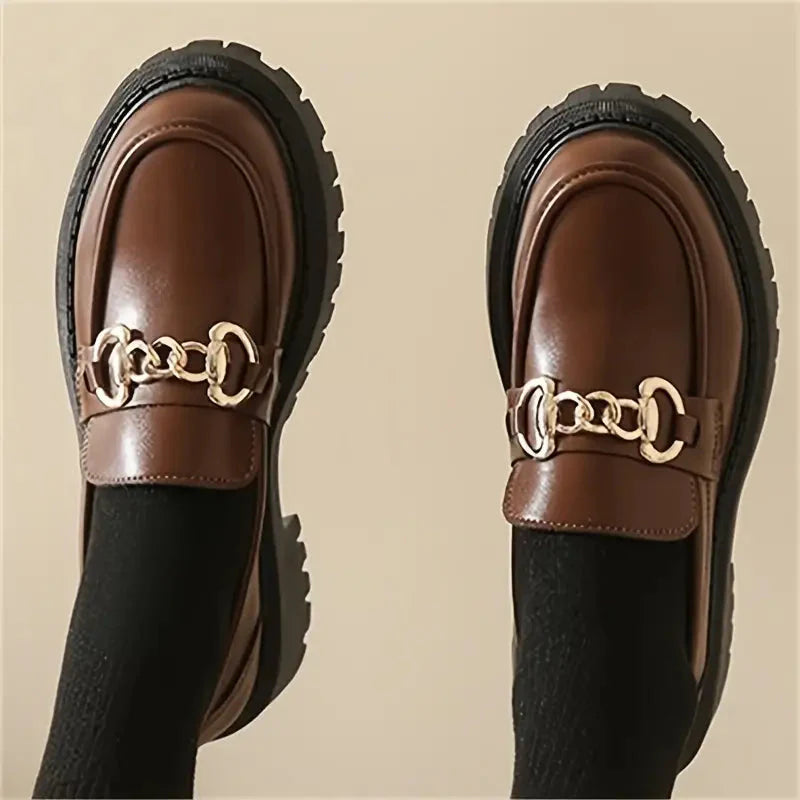 Dame loafers med chunky sål og kædedetalje, komfort
