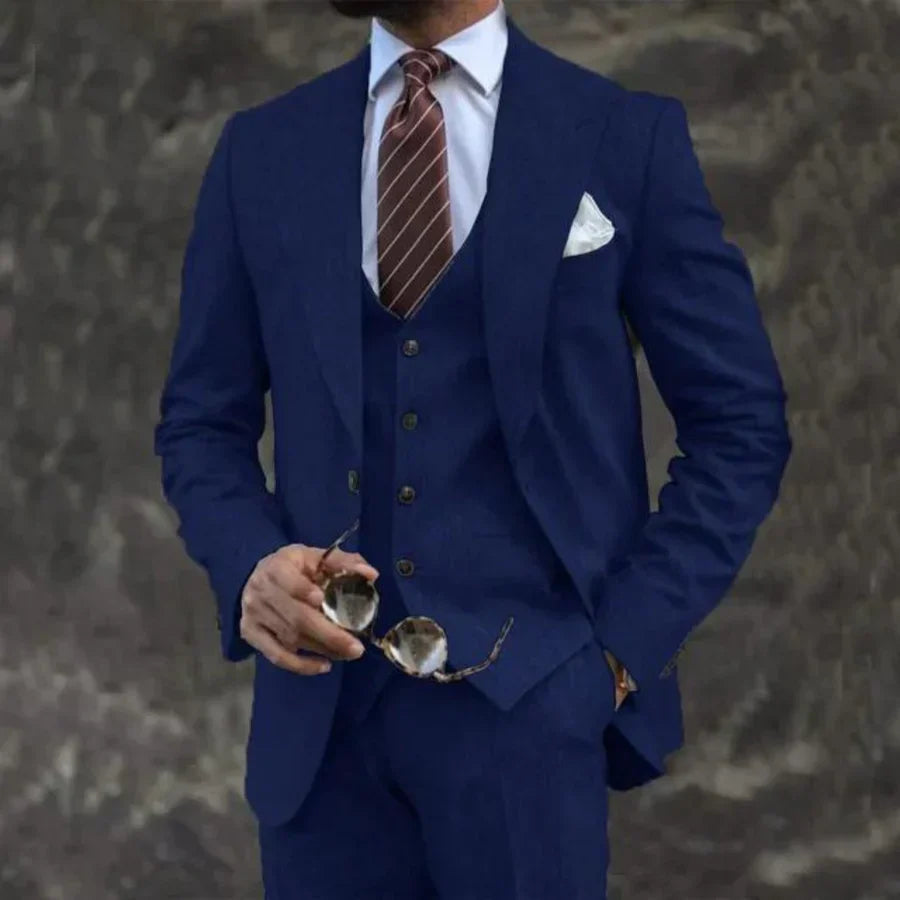 Costume trois pièces homme de luxe avec blazer, gilet et pantalon