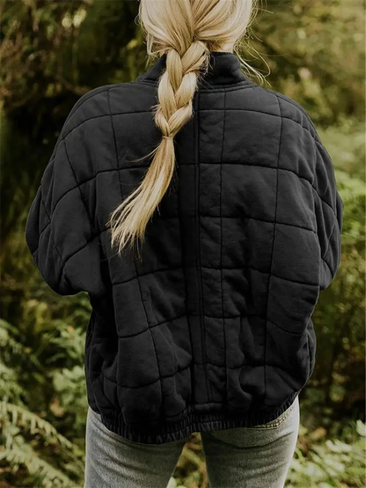 Oversized dame quiltet bomberjakke med lynlås og lommer