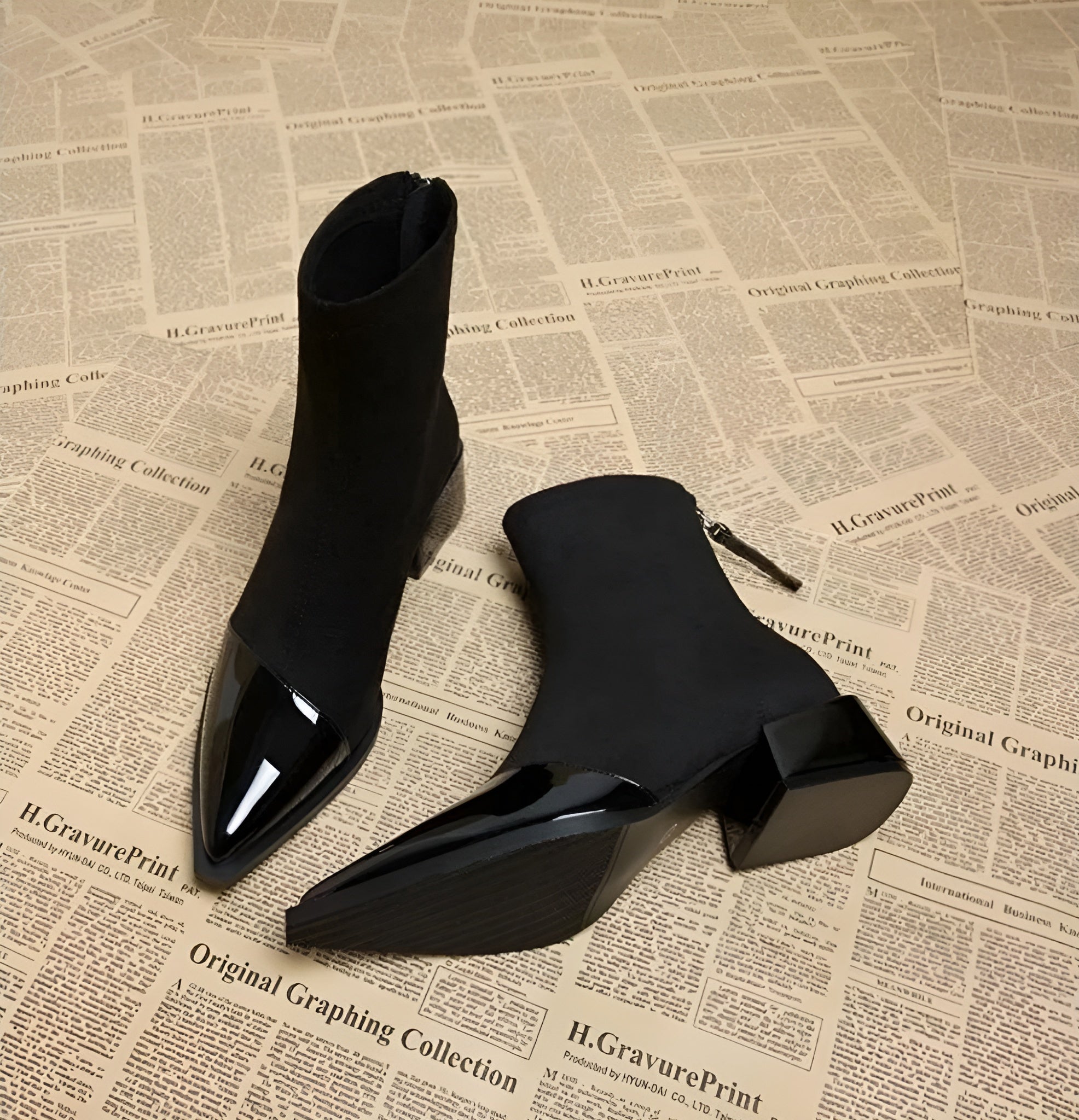 Botins Mulher Camurça Salto Bloco Detalhes Verniz Elegante