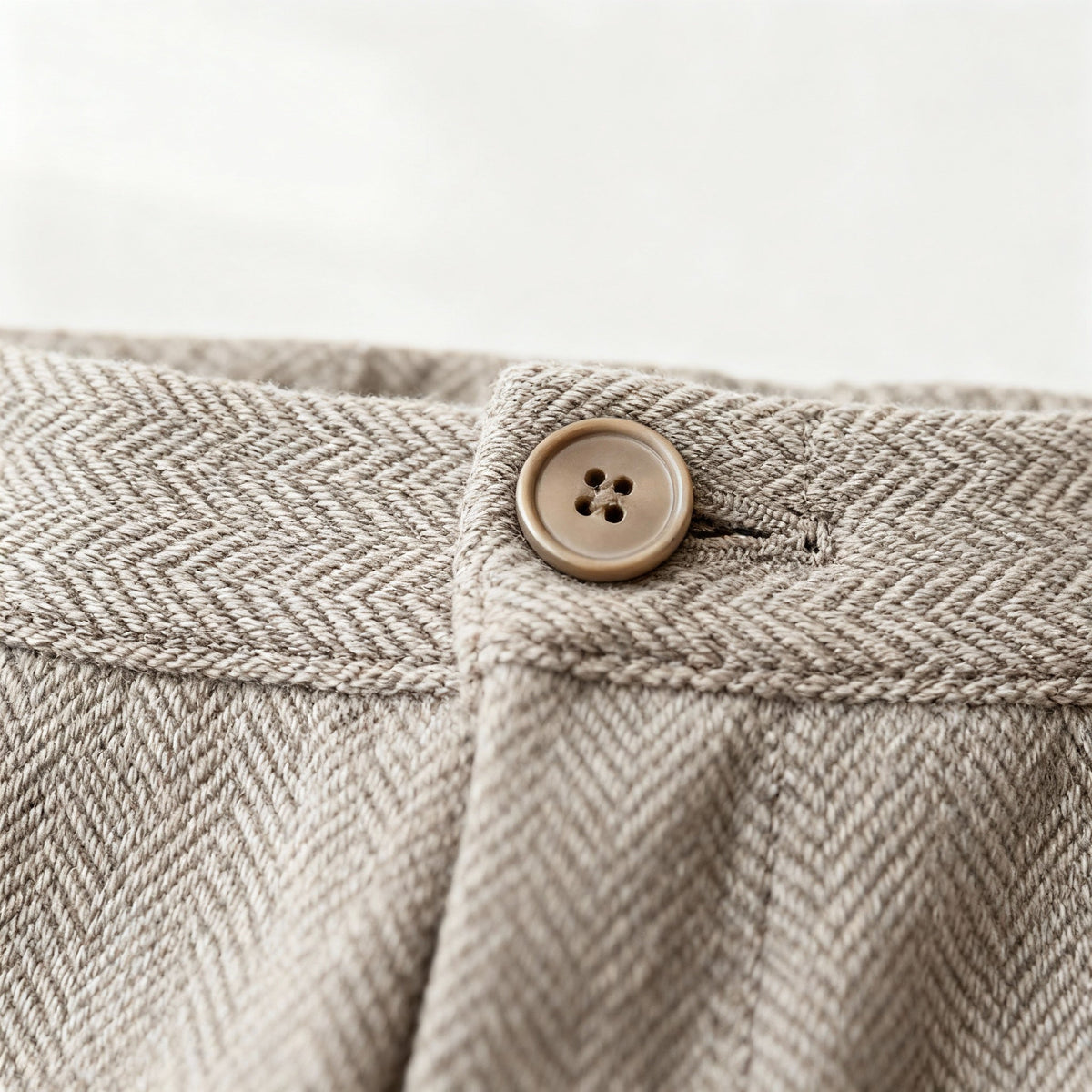 Herren-Plisseehose mit hoher Taille und geradem Bein