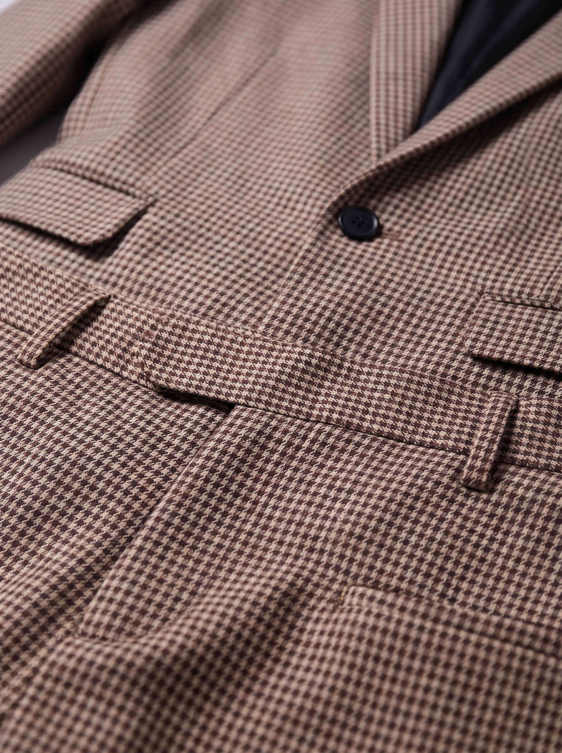 Men's Checkered Tailored Suit