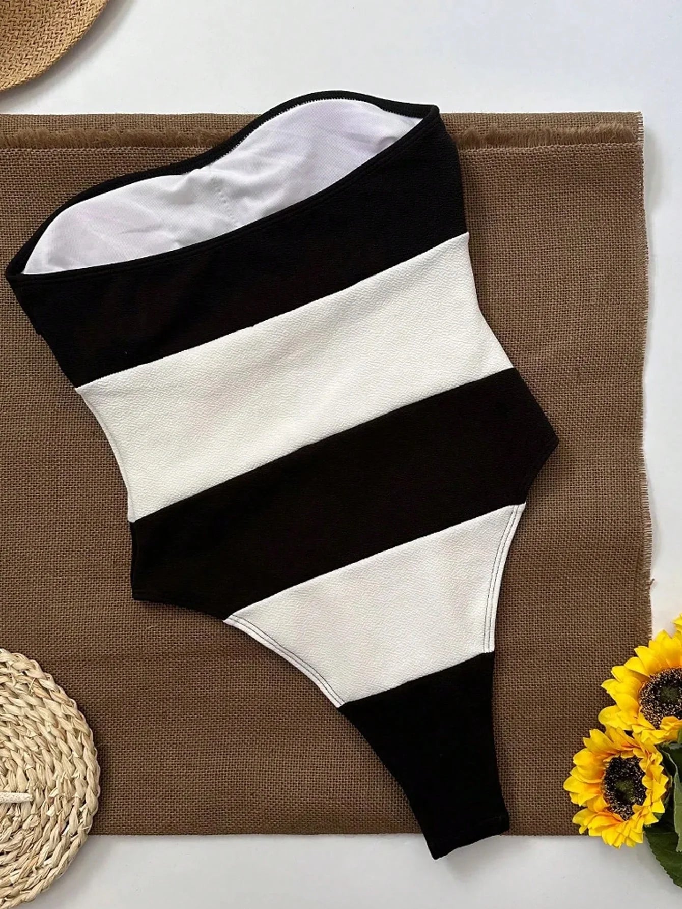 Schulterfreier Jumpsuit Damen Hoher Beinausschnitt Kontraststreifen