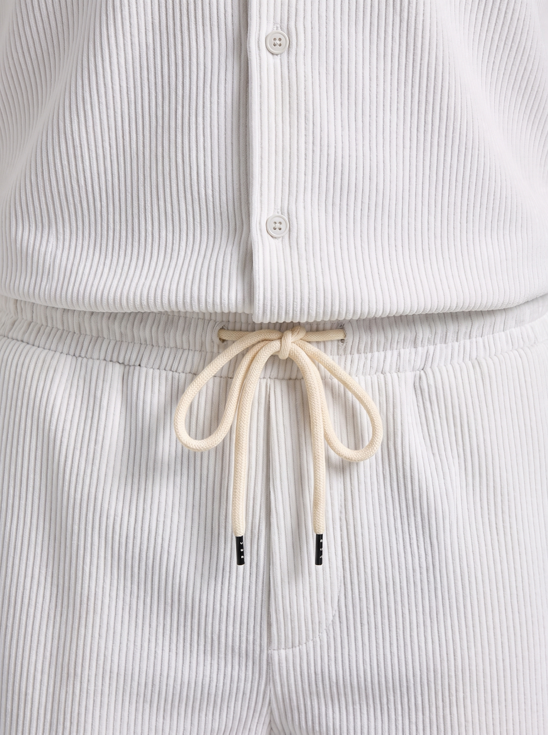Skjorte- og shortsæt til mænd, ribstrikket med striber, afslappet stil