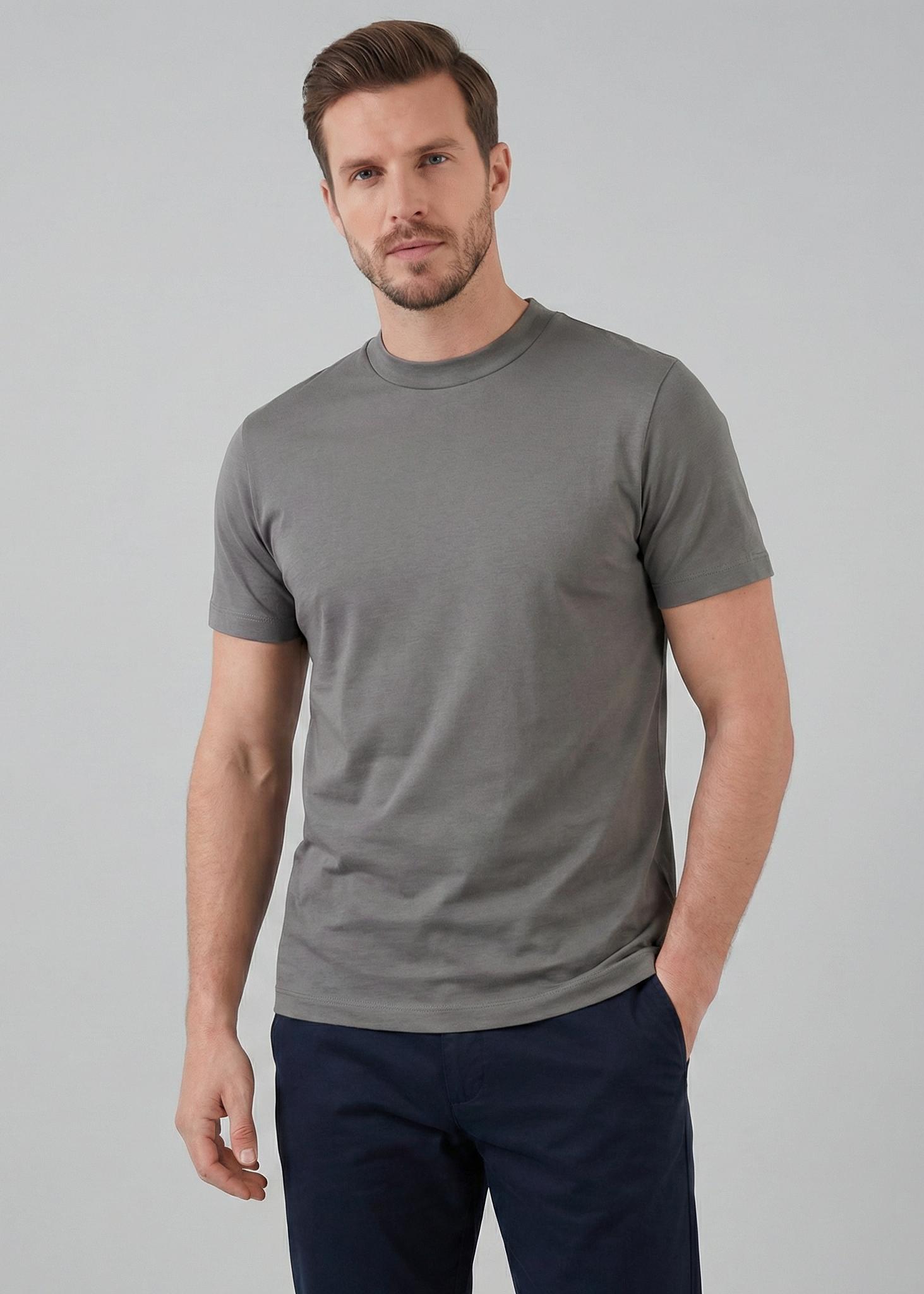 Slim fit T-shirt med rund hals til mænd