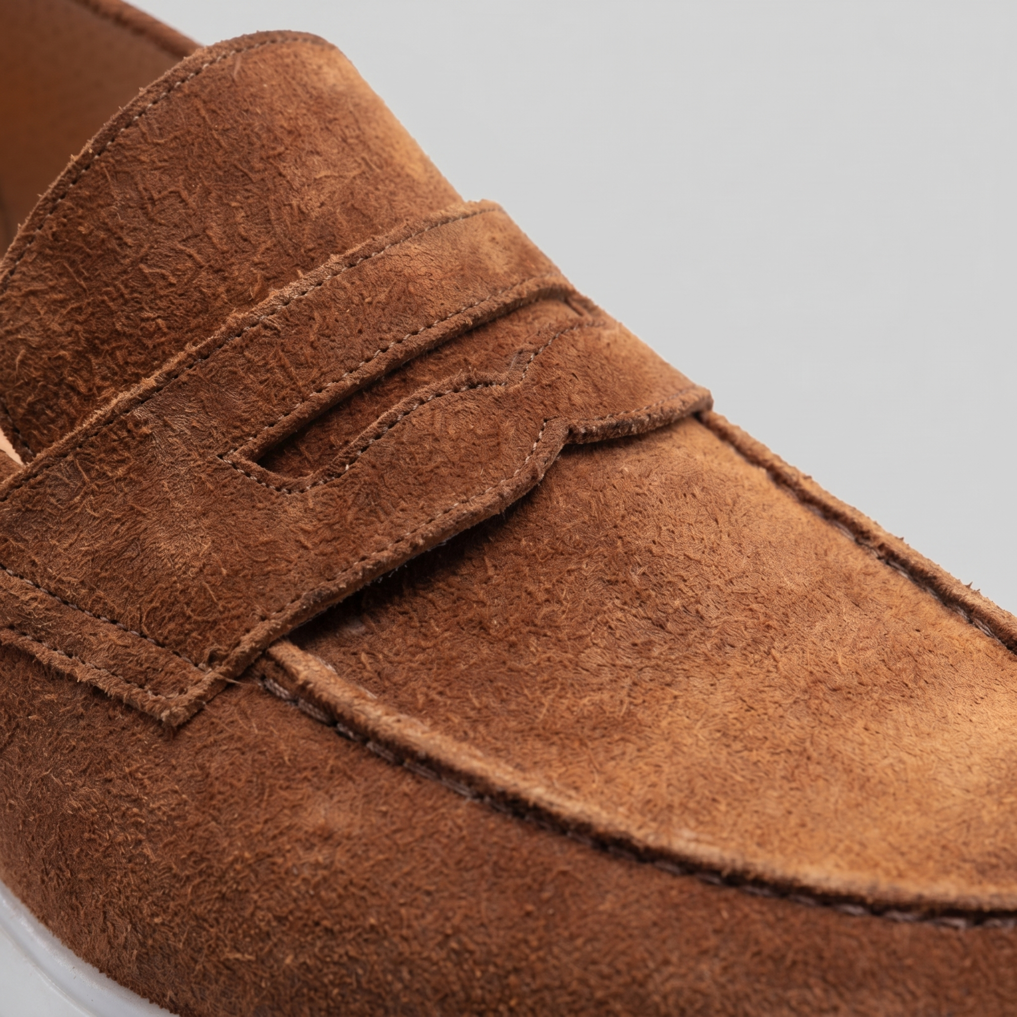 Mocasines de ante con puntera para hombre, suela blanca, casual