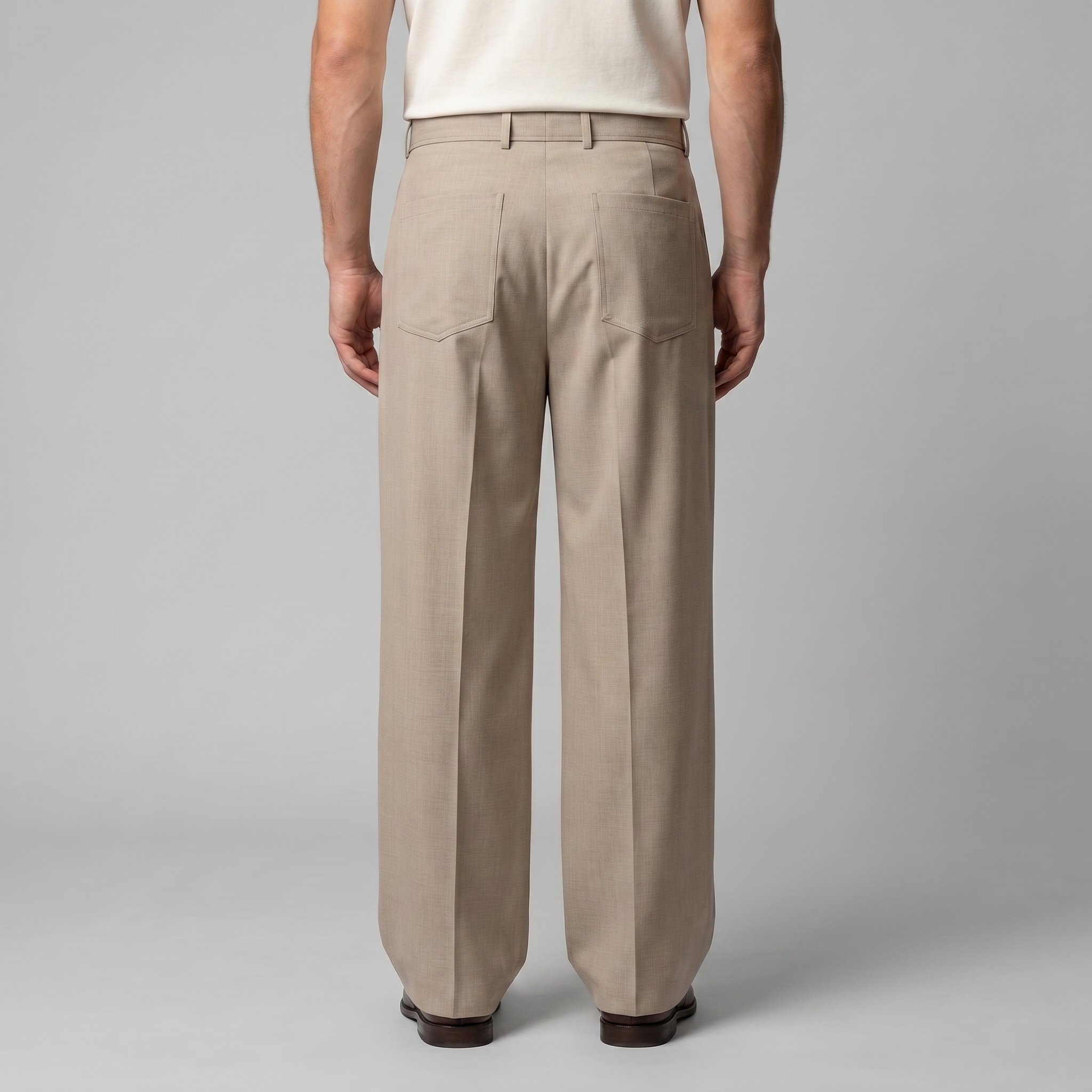 Pantalones a medida para hombre de pierna ancha con cinturón y cintura elástica