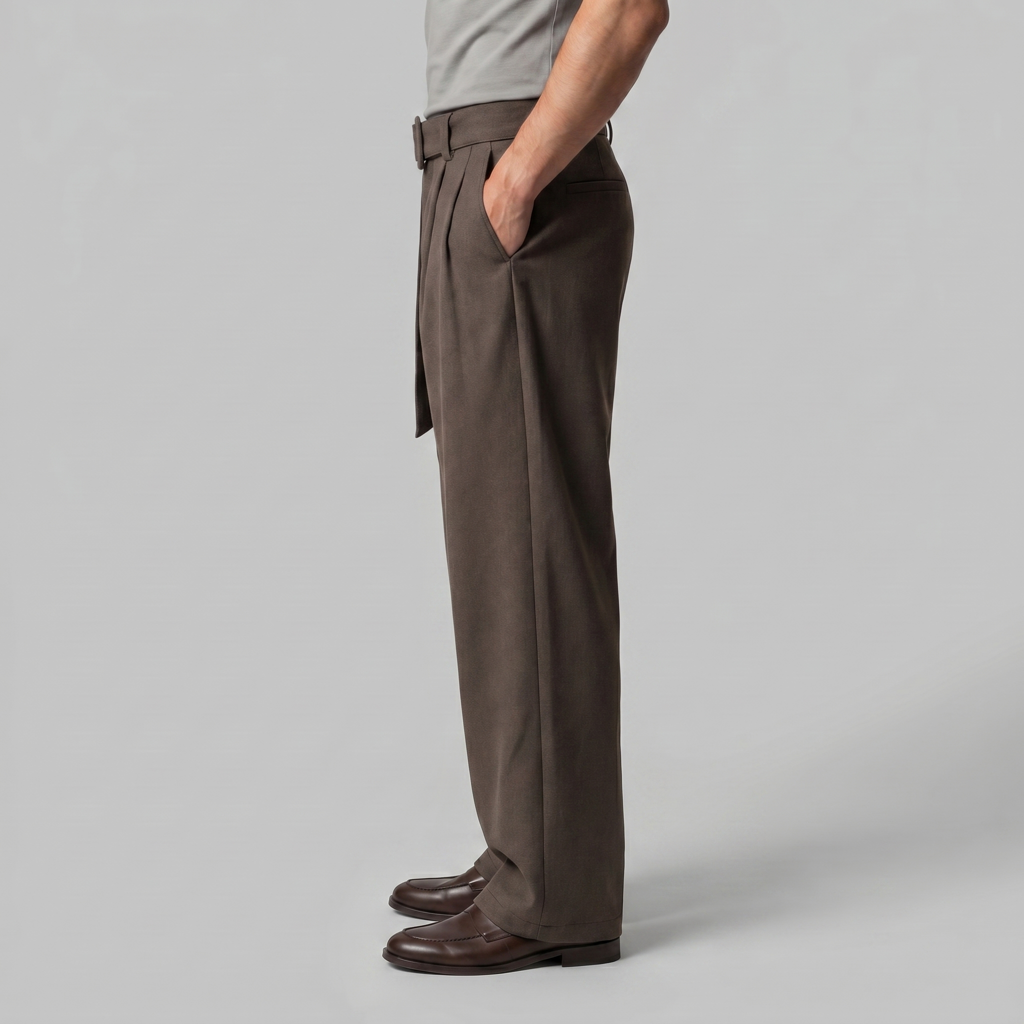 Pantalones a medida para hombre de pierna ancha con cinturón y cintura elástica