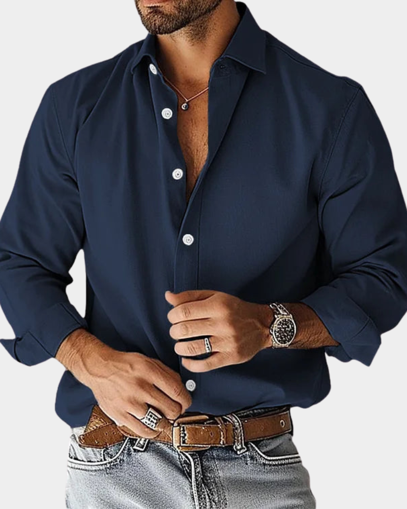 Herre skjorte med lange ærmer og button-down krave, slim fit