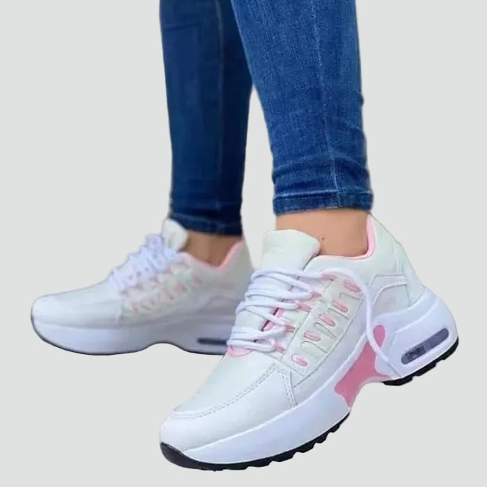 Αθλητικά γυναικεία sneakers με απορροφητική σόλα και κορδόνια