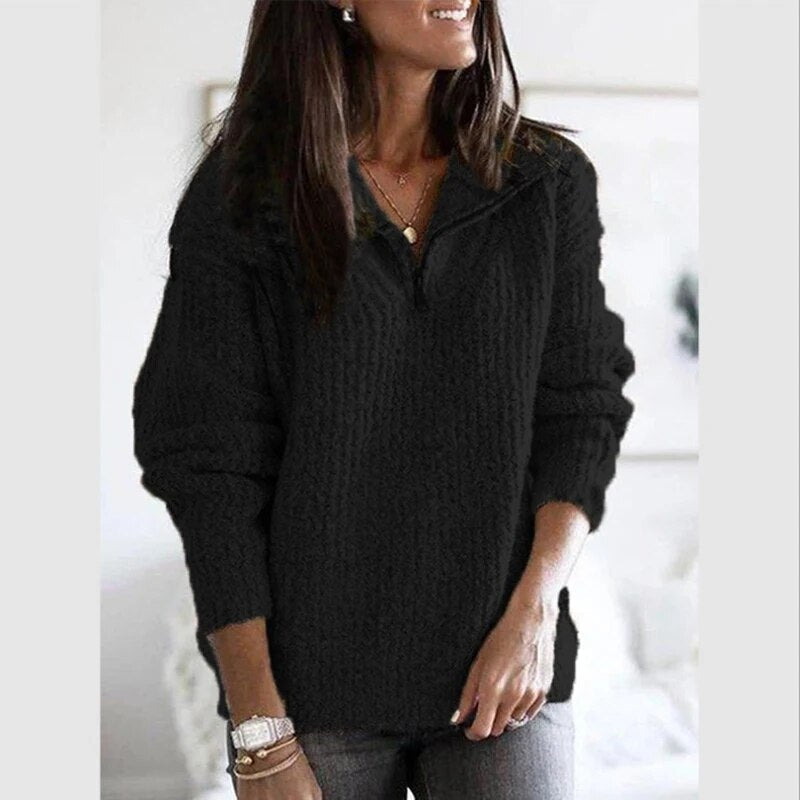 Camisola de malha para senhora com meio fecho e decote em V