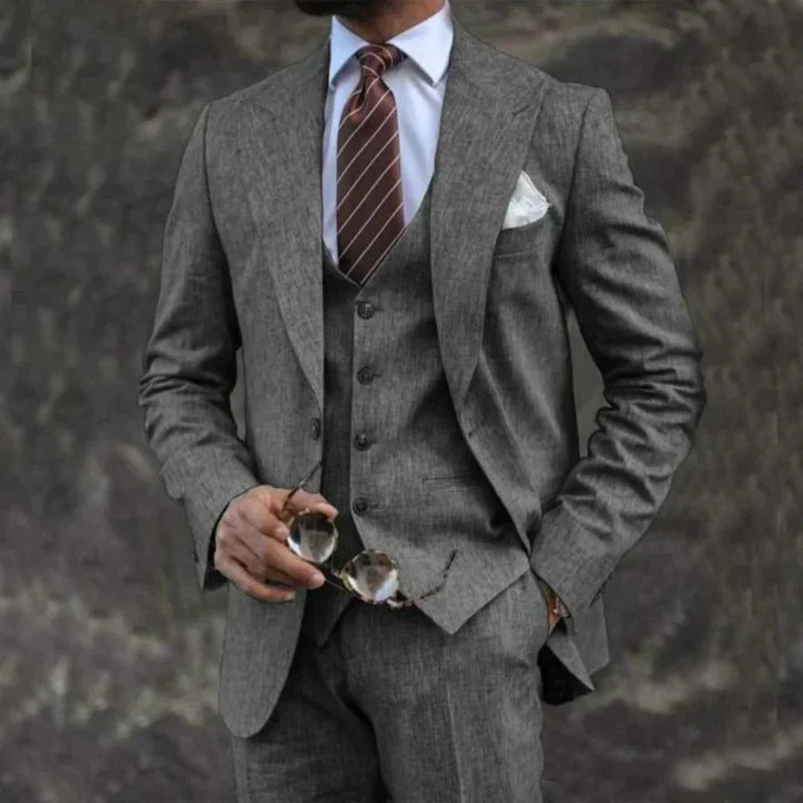 Costume trois pièces homme de luxe avec blazer, gilet et pantalon