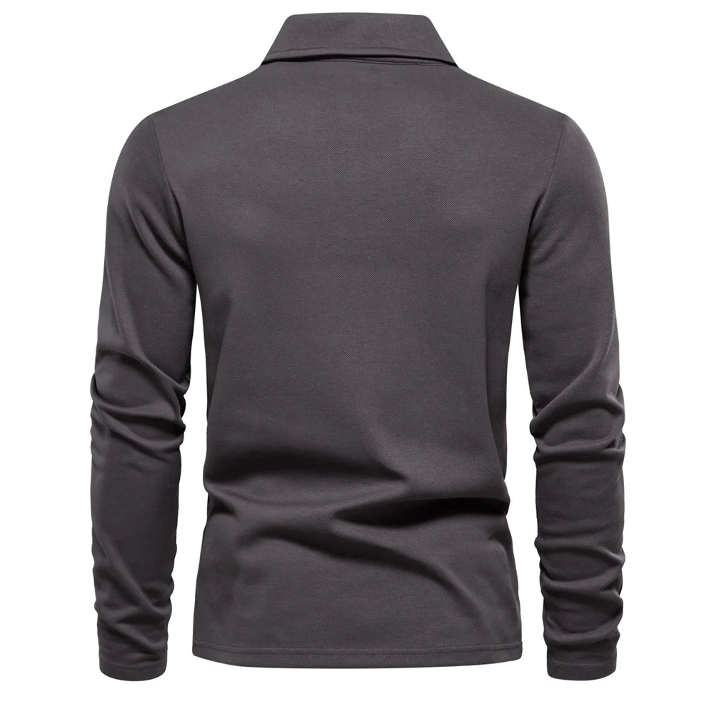 Poloshirt til mænd med lange ærmer og klassisk krave