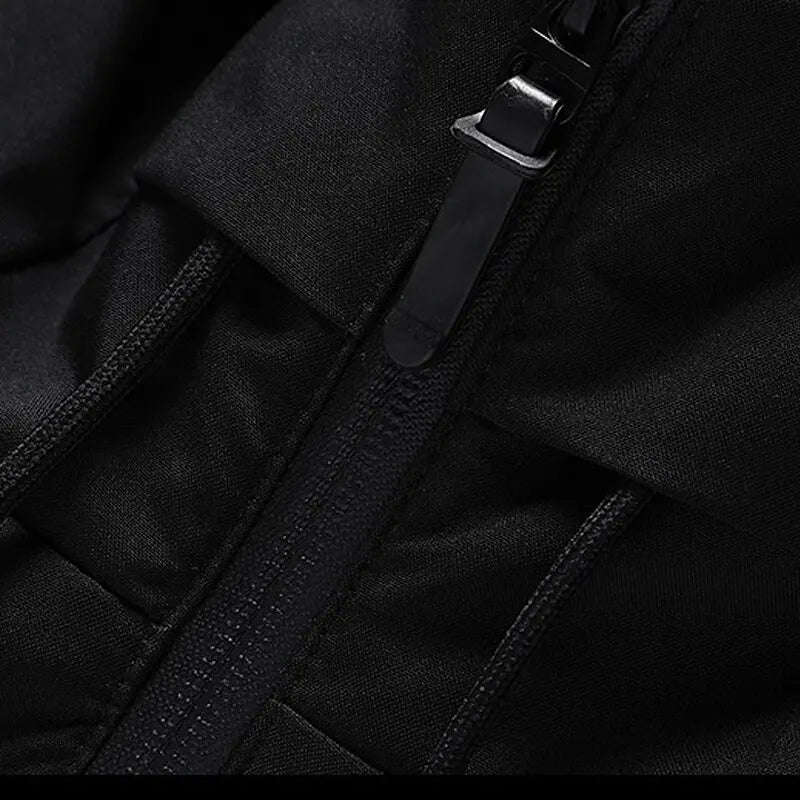 Warme Herren-Pufferjacke mit Kapuze und Eingrifftaschen