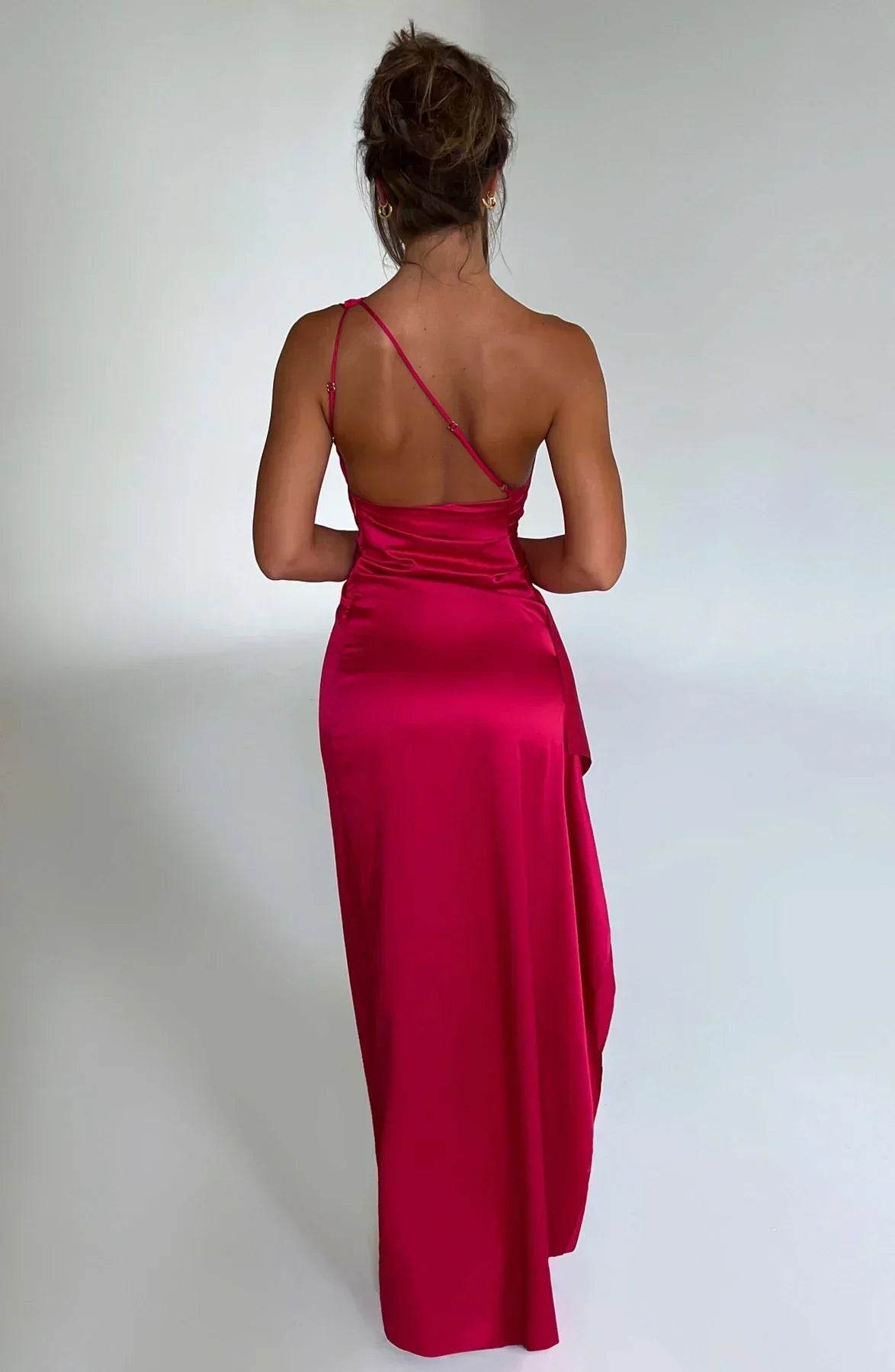 Dames Satijnen Maxi Avondjurk met One-Shoulder en Hoge Split
