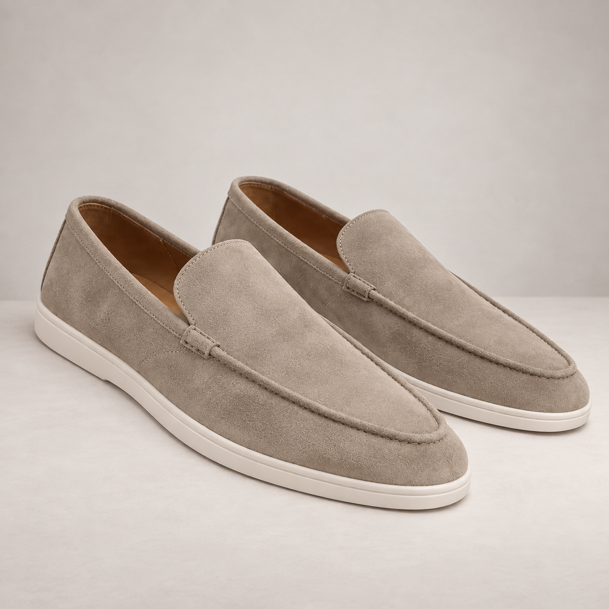 Men's Casual Loafers Regular Fit Leather Upper Slip-On