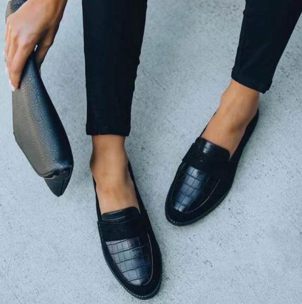 Mocassins noirs chics avec imprimé crocodile pour femmes