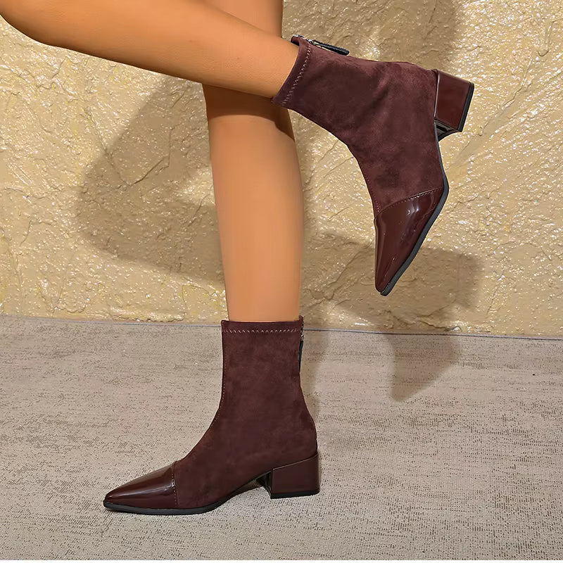 Botins Mulher Camurça Salto Bloco Detalhes Verniz Elegante