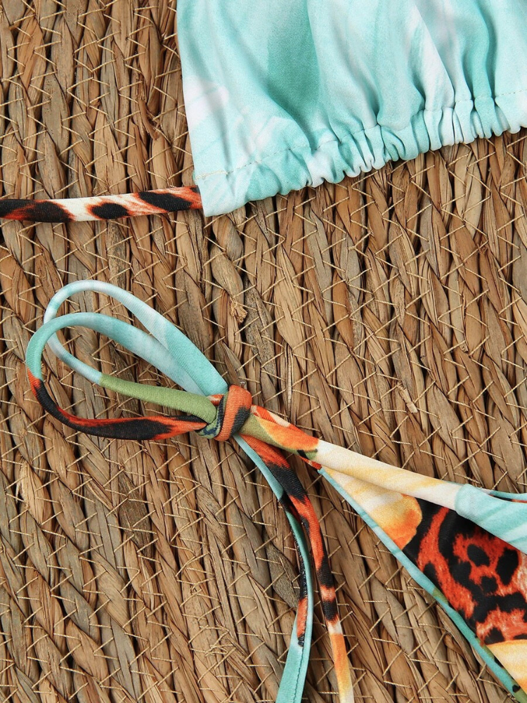 Ensemble bikini pour dames avec imprimé tropical