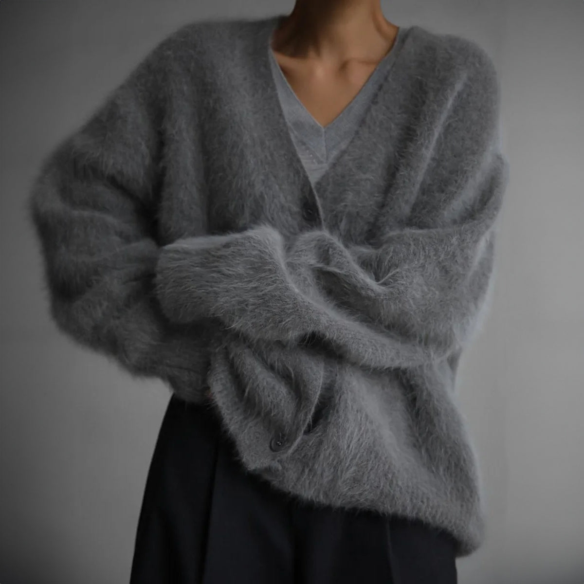 Olivia | Cashmere Cardigan Loose Fit Soft Comfortable Layering Piece 5