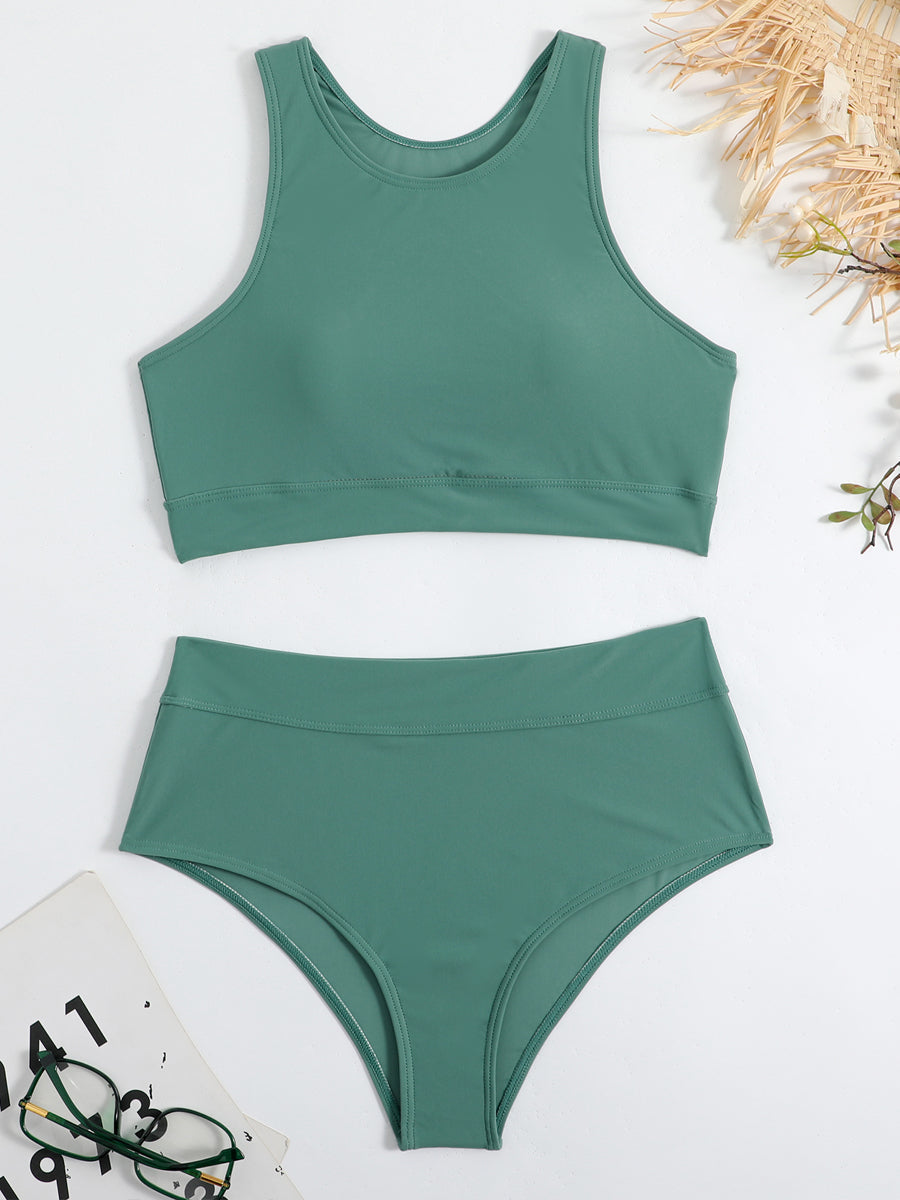 Conjunto de bikini deportivo para mujer con corte elegante