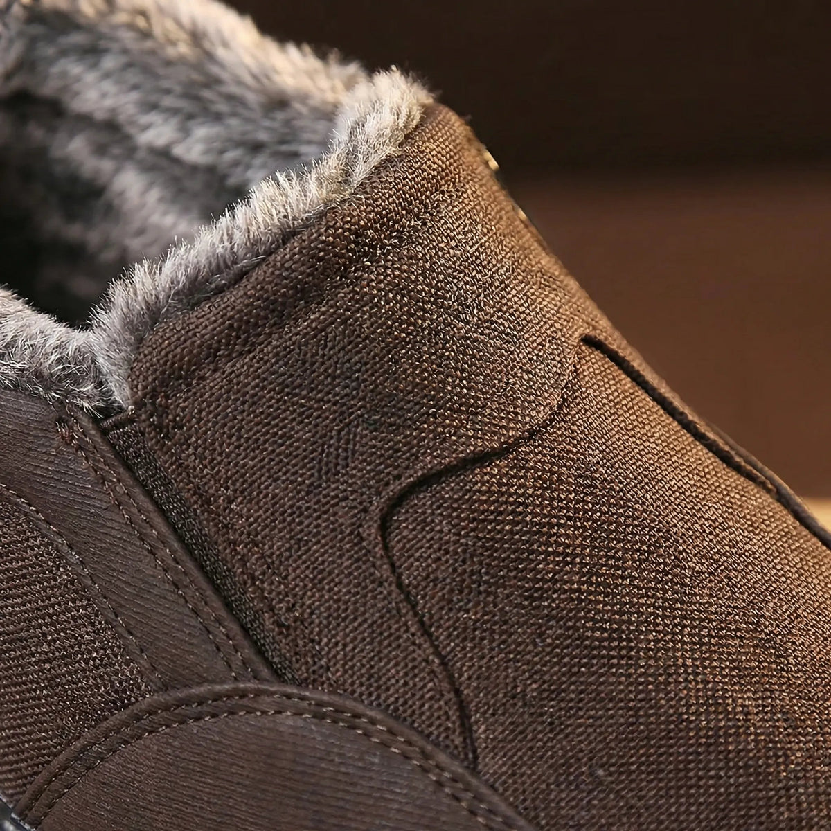 Men’s winter boots with footbeds
