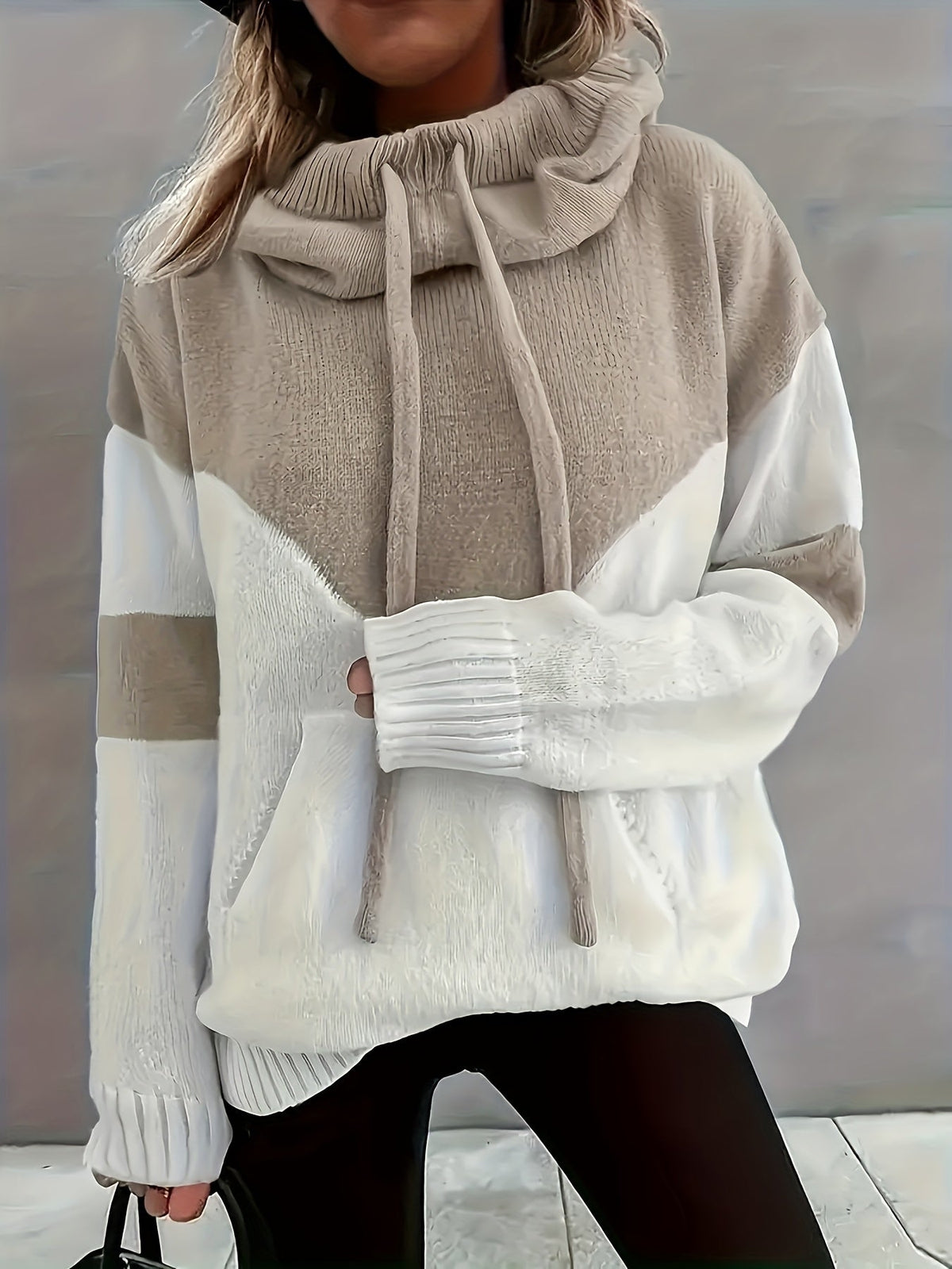 Knusse Gebreide Hoodie met Colorblock en Koordkap voor Dames