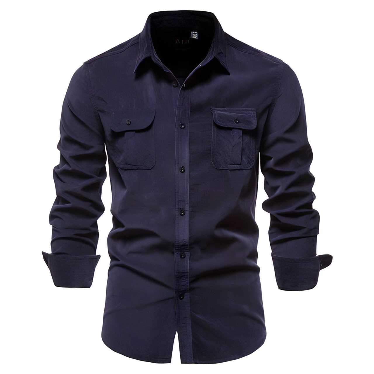 Camisa de homem com mangas compridas e bolsos no peito