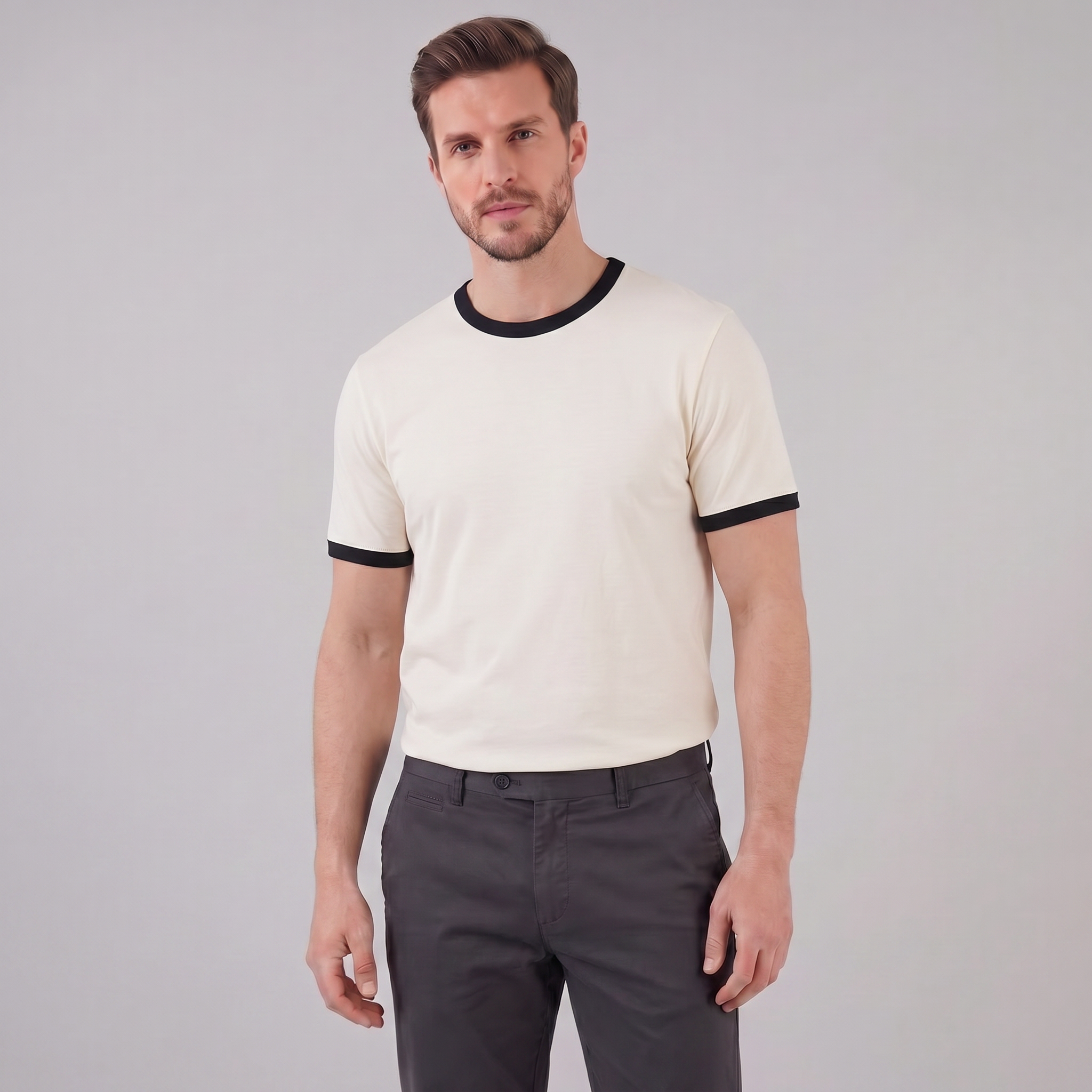T-Shirt Smart Casual Homem Acabamento Contrastante Gola Redonda