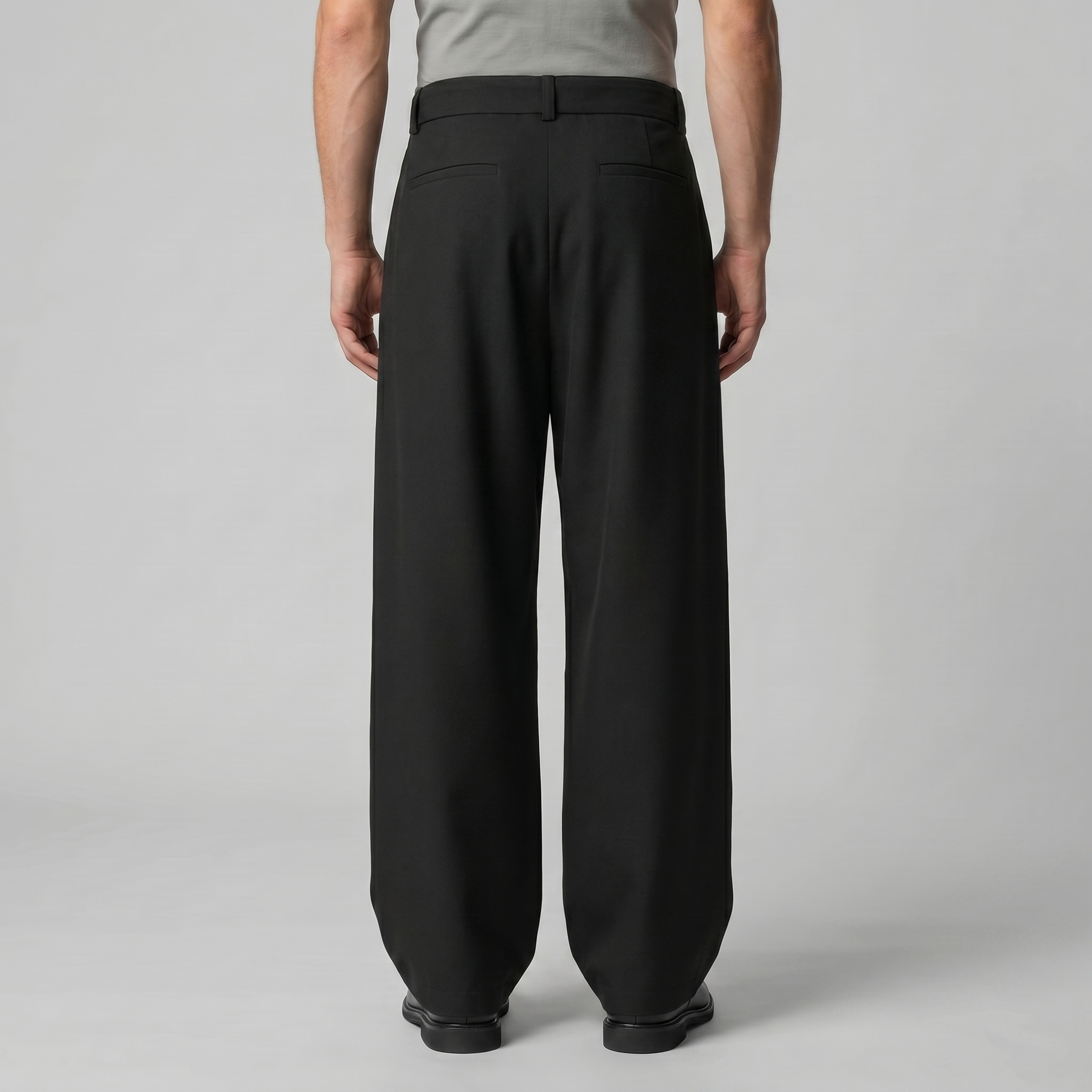 Pantalones a medida para hombre de pierna ancha con cinturón y cintura elástica